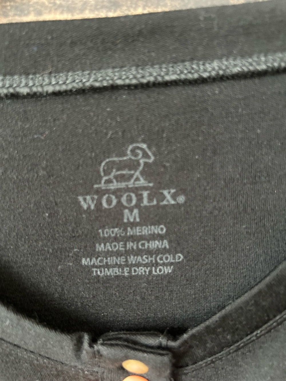 Woolx 100% Merino Wool Henley Top Black Long Sleeve Medium NWOT - Picture 2 of 3